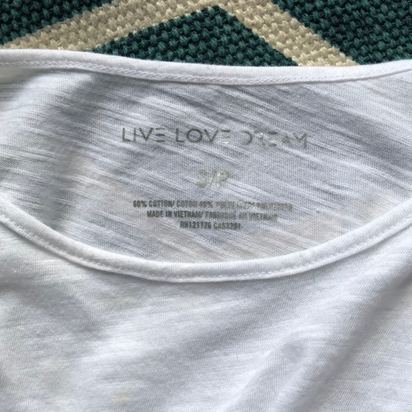 Summer tank top🌞🌺 - Picture 5 of 5